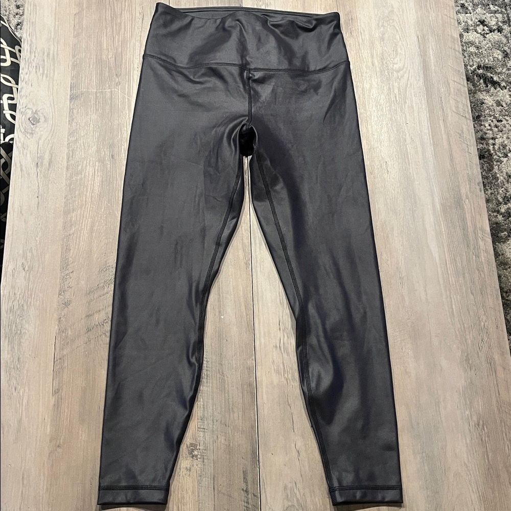 90 Degree By Reflex Shiny Black Leggings Medium concert leggings new never worn